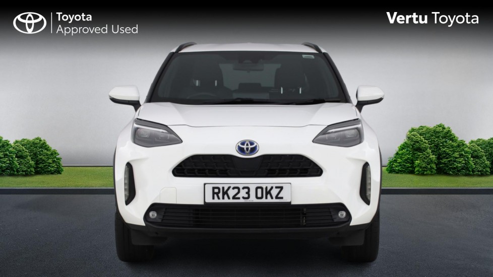 Toyota Yaris Cross 1.5 Hybrid Design 5dr CVT Hybrid Estate - Image 22