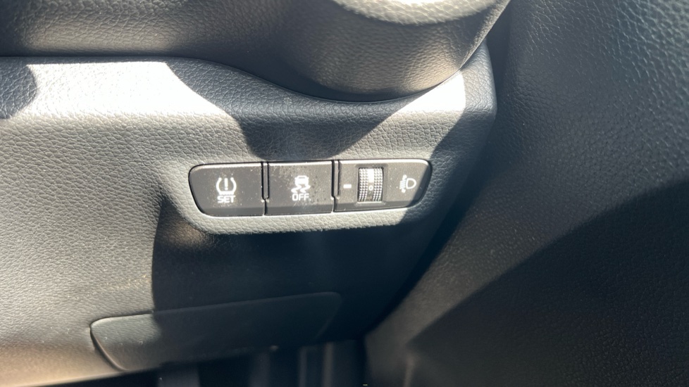 Kia Picanto 1.2 Shadow 5dr Auto Petrol Hatchback - Image 34