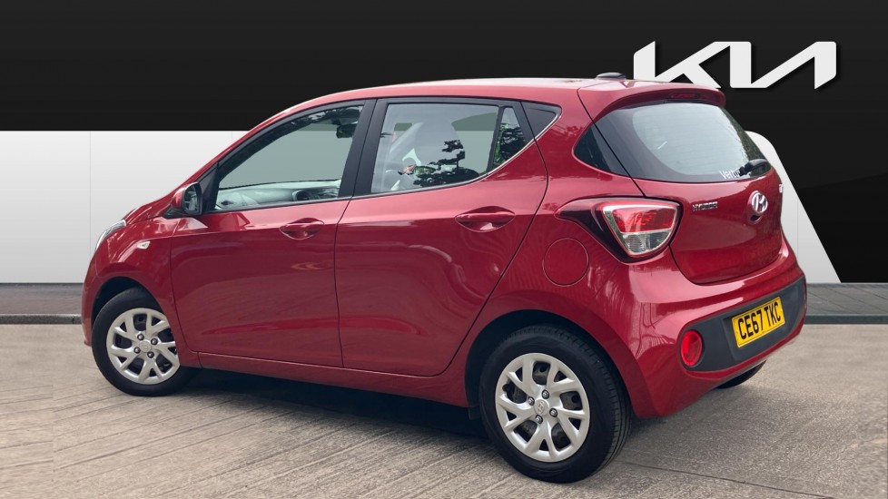 Hyundai i10 1.2 SE 5dr Petrol Hatchback - Image 2
