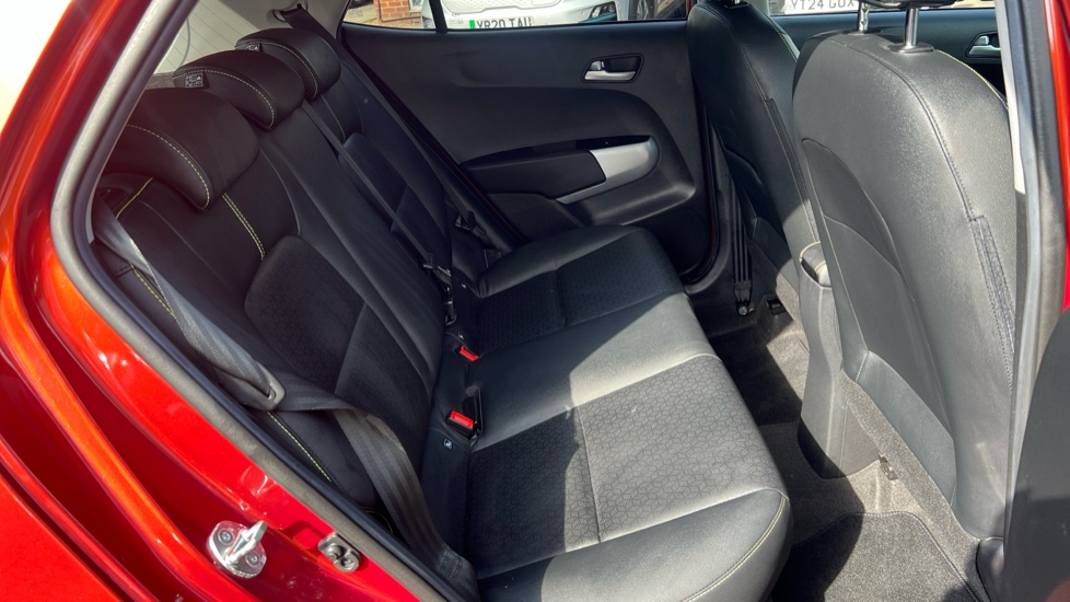 Kia Picanto 1.0 X-Line S 5dr Auto Petrol Hatchback - Image 25