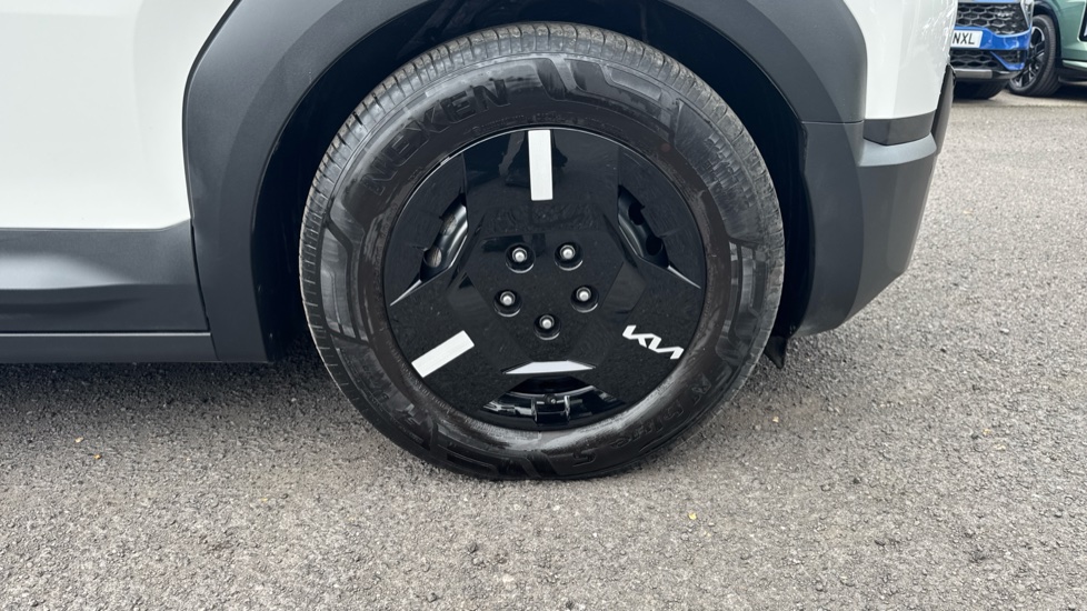 Kia PBV Pv5 Cargo 120kW Essential Long Range 71kWh H1 Van Auto - Image 43