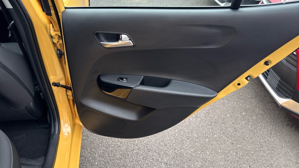 Kia Picanto 1.0 3 5dr Auto [4 seats] Petrol Hatchback - Image 42