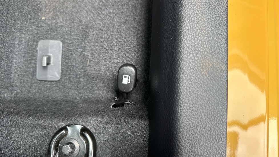 Kia Picanto 1.0 3 5dr Auto [4 seats] Petrol Hatchback - Image 45
