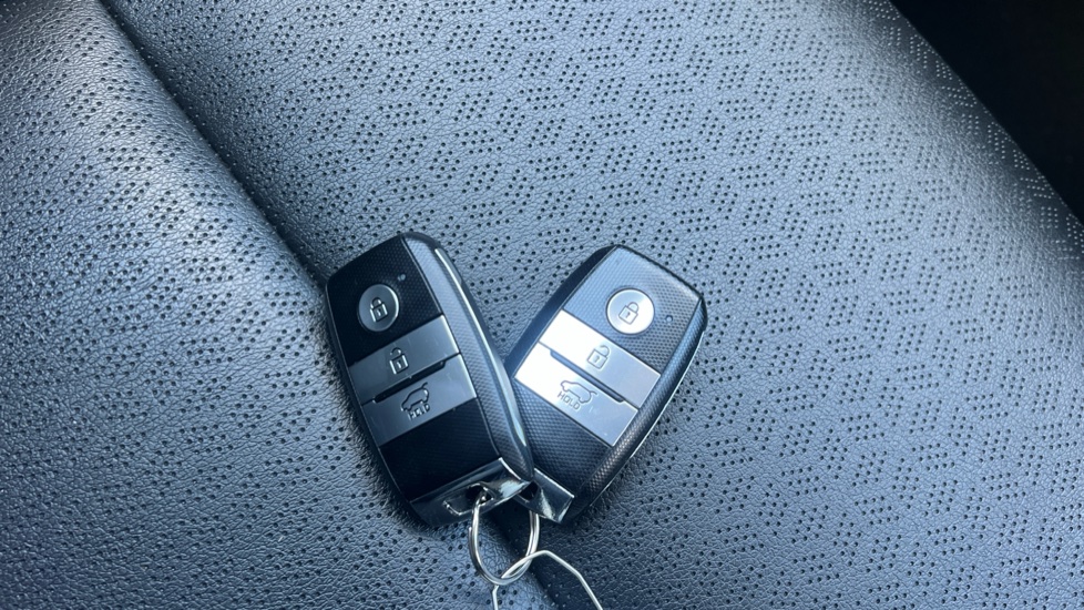 Kia Picanto 1.0 X-Line S 5dr Auto Petrol Hatchback - Image 20