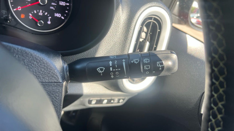 Kia Picanto 1.0 X-Line S 5dr Auto Petrol Hatchback - Image 31