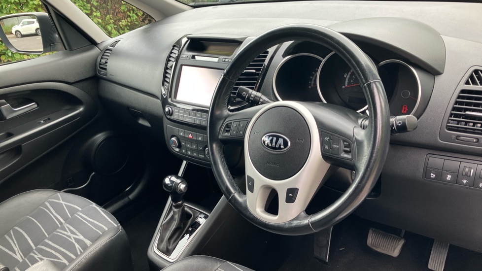 Kia Venga 1.6 3 5dr Auto [6] Petrol Hatchback - Image 11