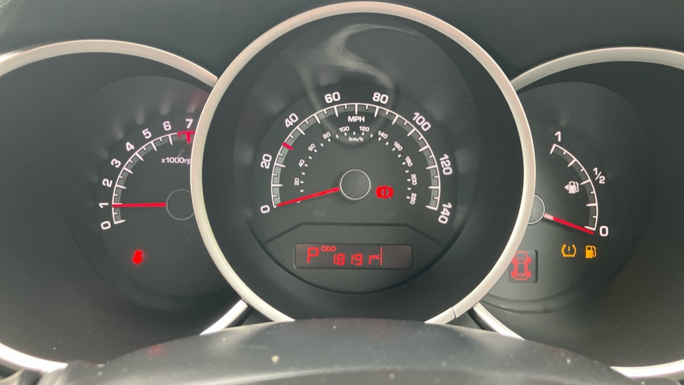 Kia Venga 1.6 3 5dr Auto [6] Petrol Hatchback - Image 18