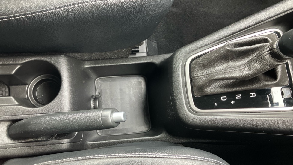 Kia Venga 1.6 3 5dr Auto [6] Petrol Hatchback - Image 25