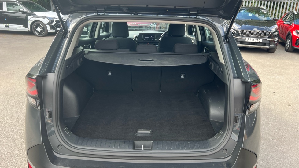 Kia Sportage 1.6T GDi ISG 2 5dr Petrol Estate - Image 4