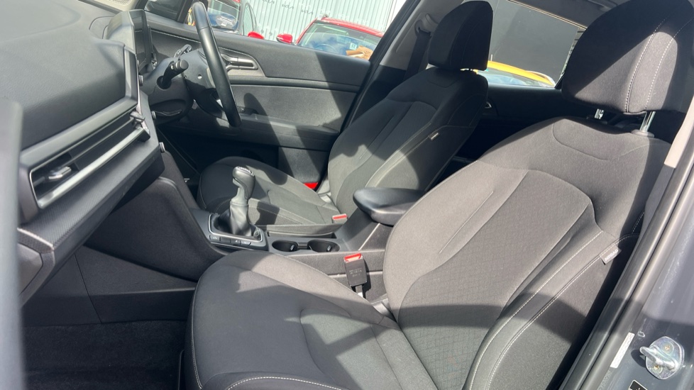 Kia Sportage 1.6T GDi ISG 2 5dr Petrol Estate - Image 21