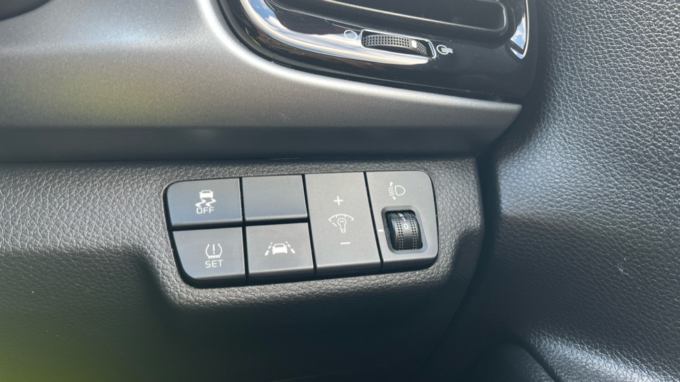 Kia Rio 1.25 2 5dr Petrol Hatchback - Image 32