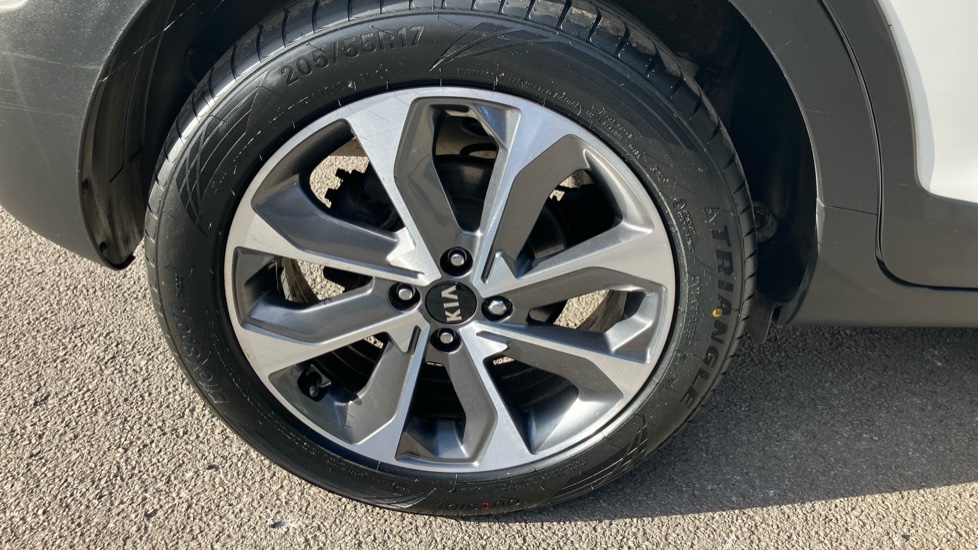 Kia Stonic 1.0T GDi 3 5dr Auto Petrol Estate - Image 21