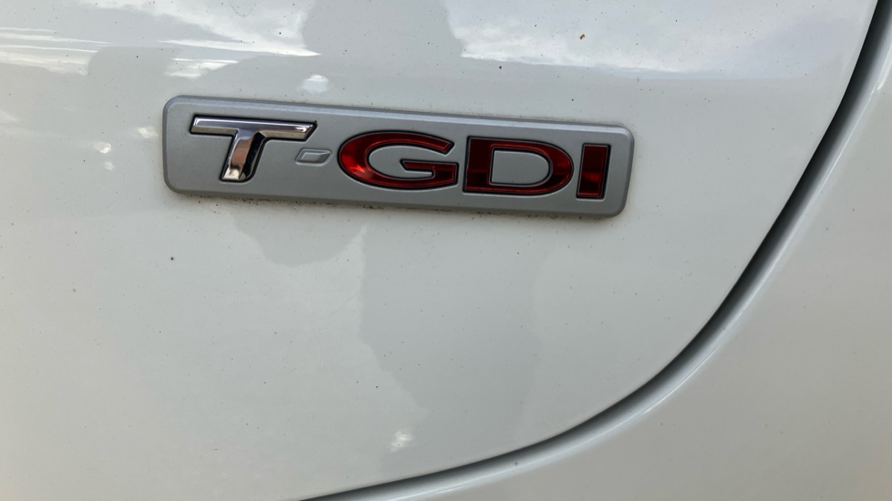 Kia Stonic 1.0T GDi 3 5dr Auto Petrol Estate - Image 22