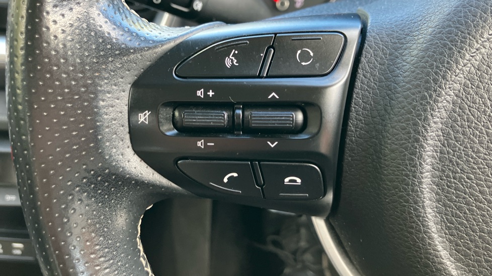 Kia Stonic 1.0T GDi 3 5dr Auto Petrol Estate - Image 39