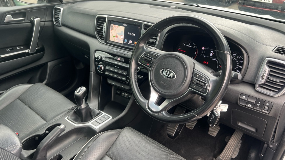 Kia Sportage 1.7 CRDi ISG 3 5dr Diesel Estate - Image 11