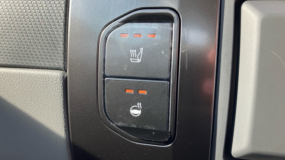 Kia EV3 150kW Air 81.4kWh 5dr Auto Electric Estate - Image 22