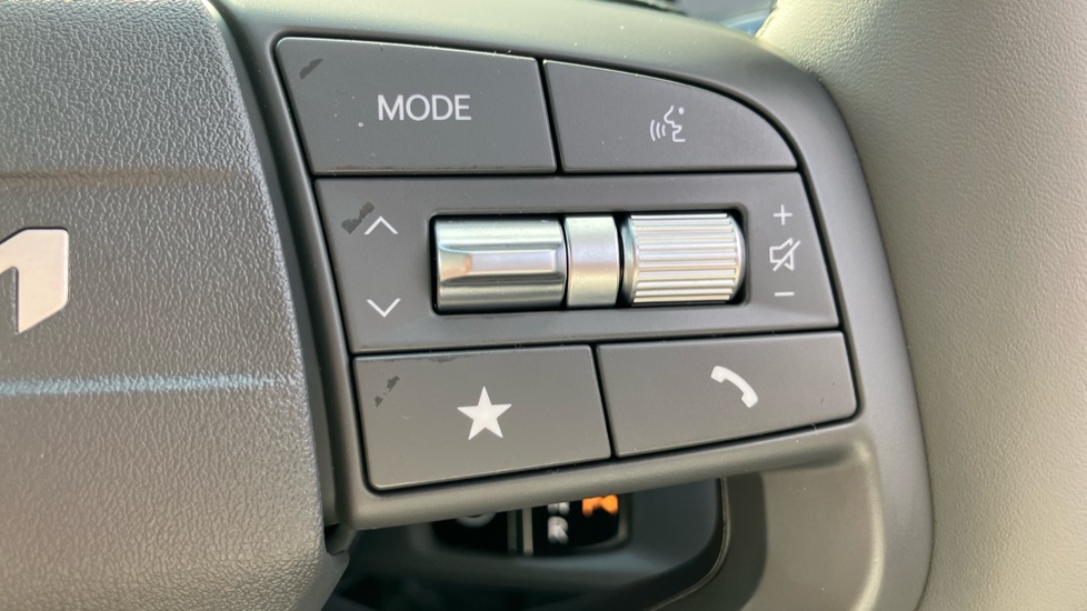 Kia EV3 150kW Air 81.4kWh 5dr Auto Electric Estate - Image 23