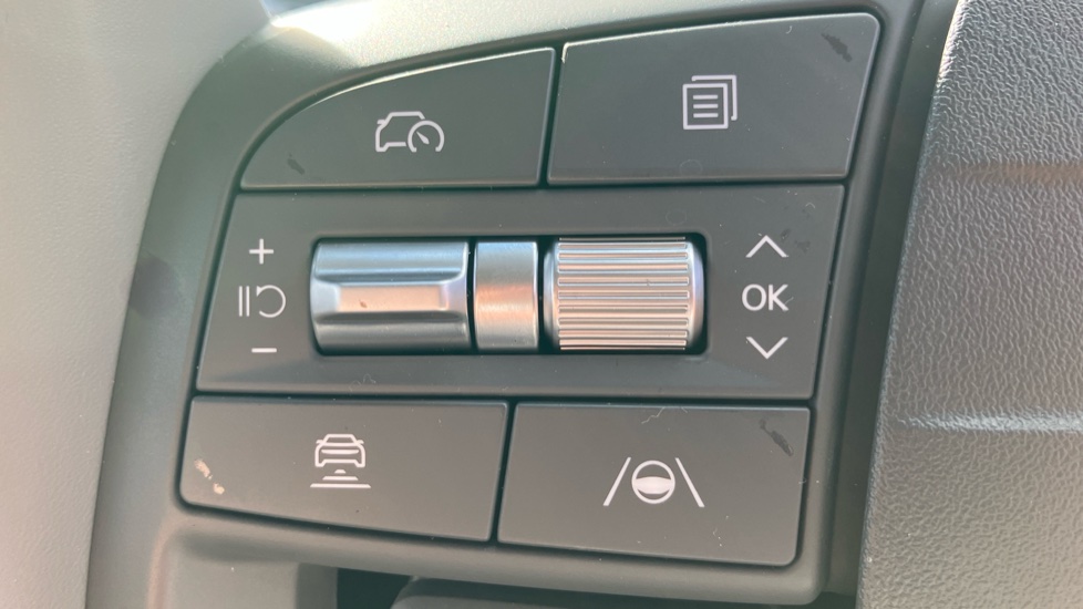 Kia EV3 150kW Air 81.4kWh 5dr Auto Electric Estate - Image 24