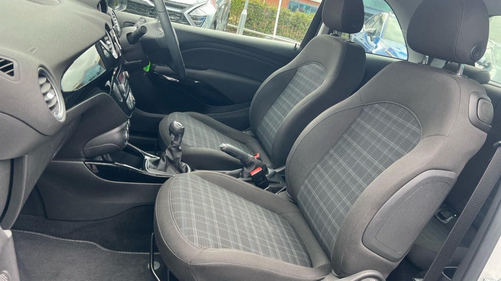 Vauxhall Adam 1.4i Glam 3dr Petrol Hatchback - Image 21