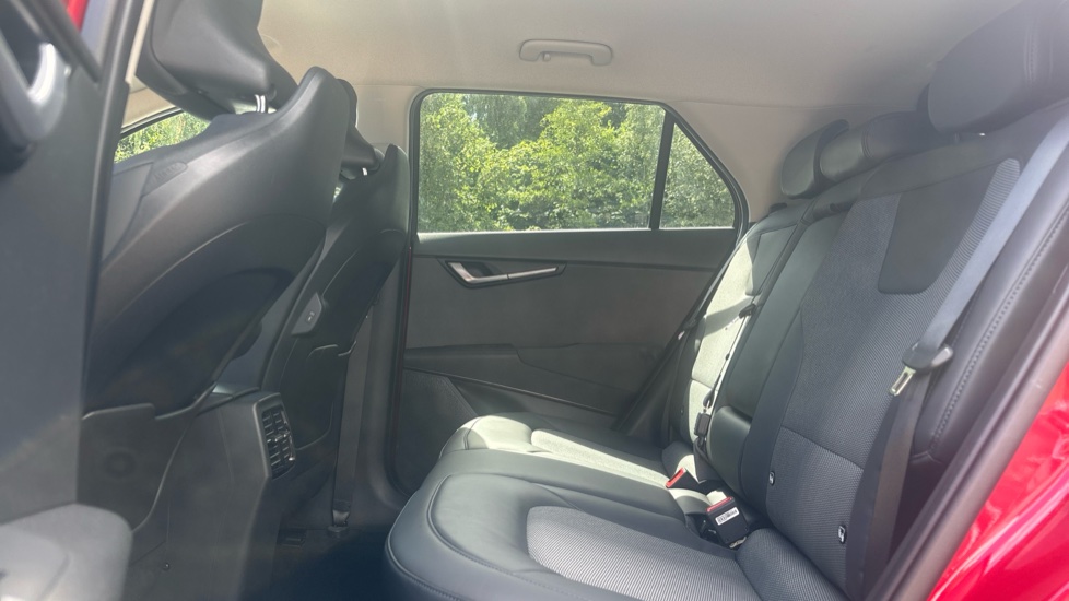 Kia Niro 150kW 3 65kWh 5dr Auto Electric Estate - Image 16