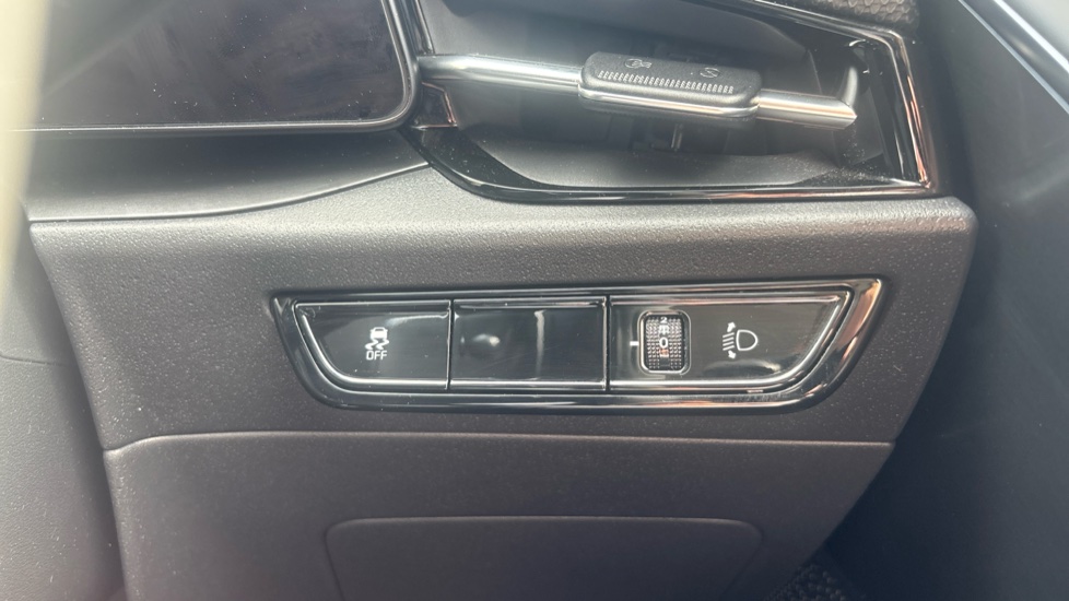 Kia Niro 150kW 3 65kWh 5dr Auto Electric Estate - Image 22