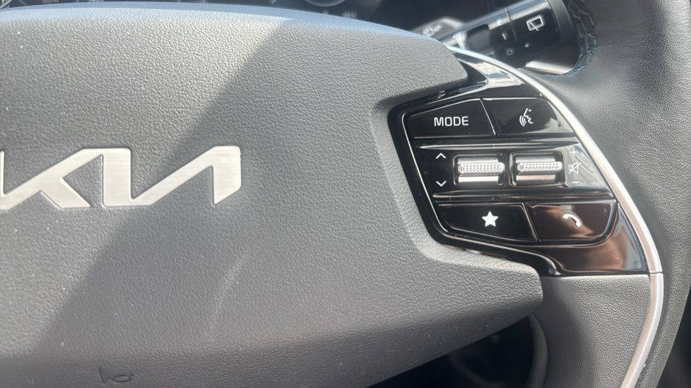 Kia Niro 150kW 3 65kWh 5dr Auto Electric Estate - Image 25