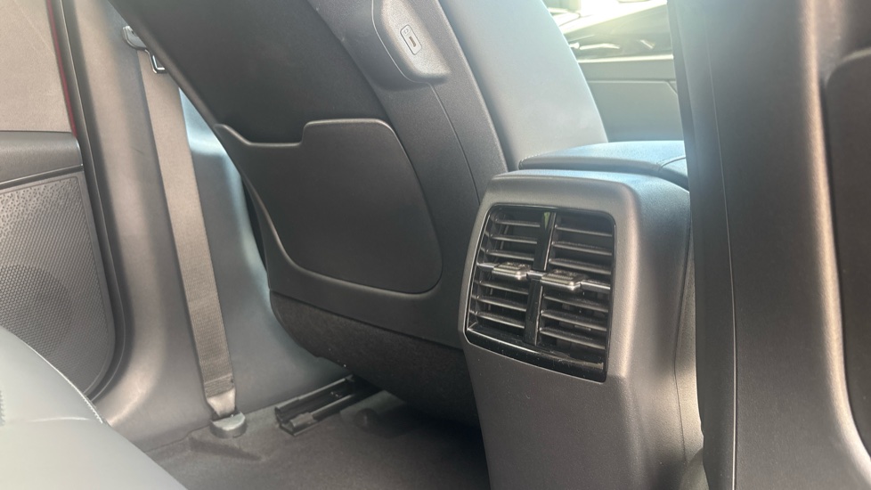 Kia Niro 150kW 3 65kWh 5dr Auto Electric Estate - Image 36