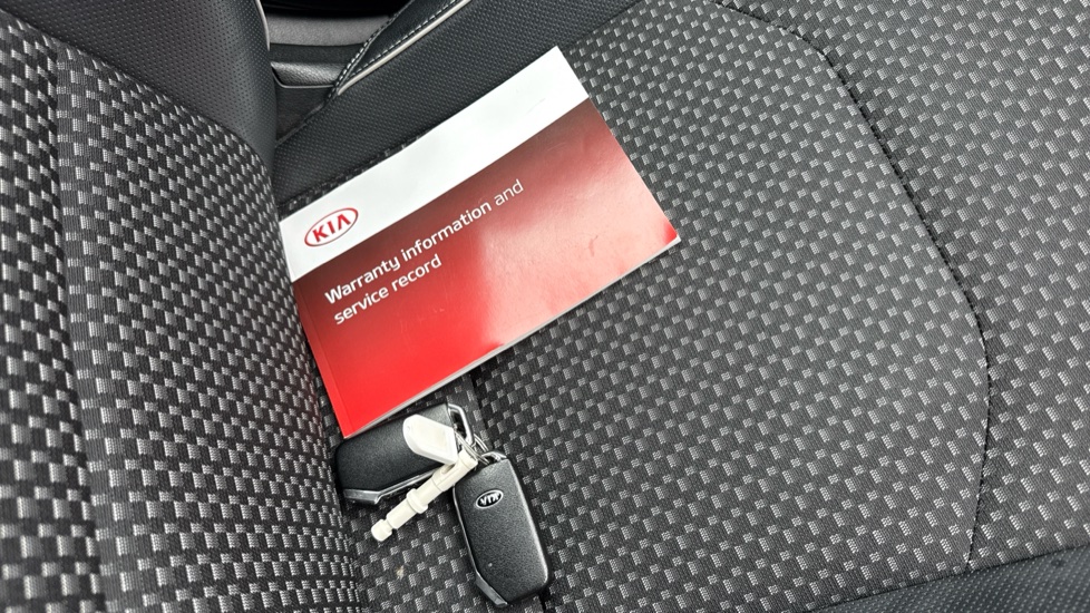 Kia Xceed 1.0T GDi ISG 3 5dr Petrol Hatchback - Image 19