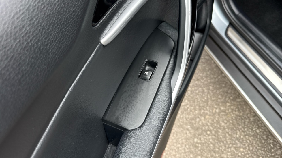 Kia Xceed 1.0T GDi ISG 3 5dr Petrol Hatchback - Image 26