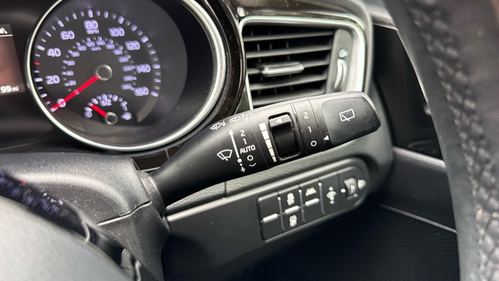 Kia Xceed 1.0T GDi ISG 3 5dr Petrol Hatchback - Image 46