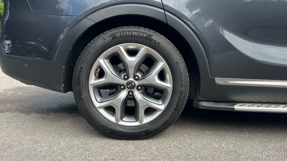 Kia Sorento 2.2 CRDi KX-4 5dr Auto Diesel Station Wagon - Image 7