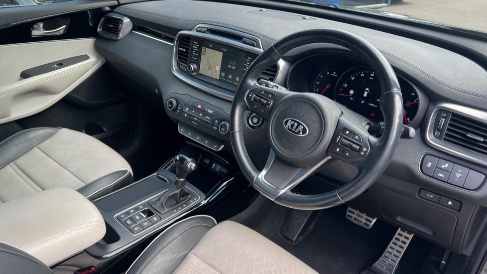 Kia Sorento 2.2 CRDi KX-4 5dr Auto Diesel Station Wagon - Image 11