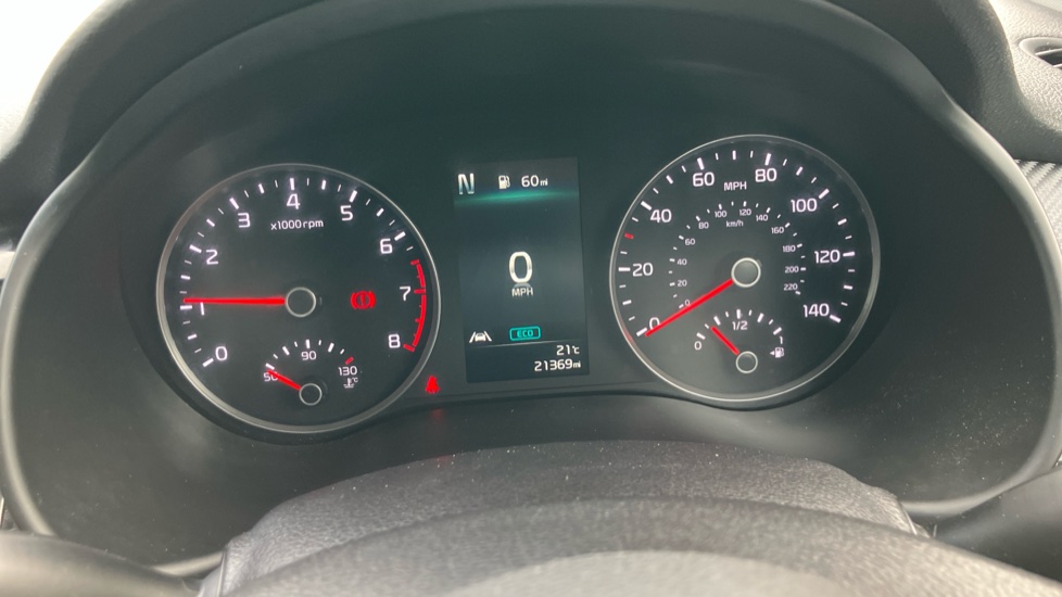 Kia Stonic 1.0T GDi 48V GT-Line 5dr Petrol Estate - Image 49