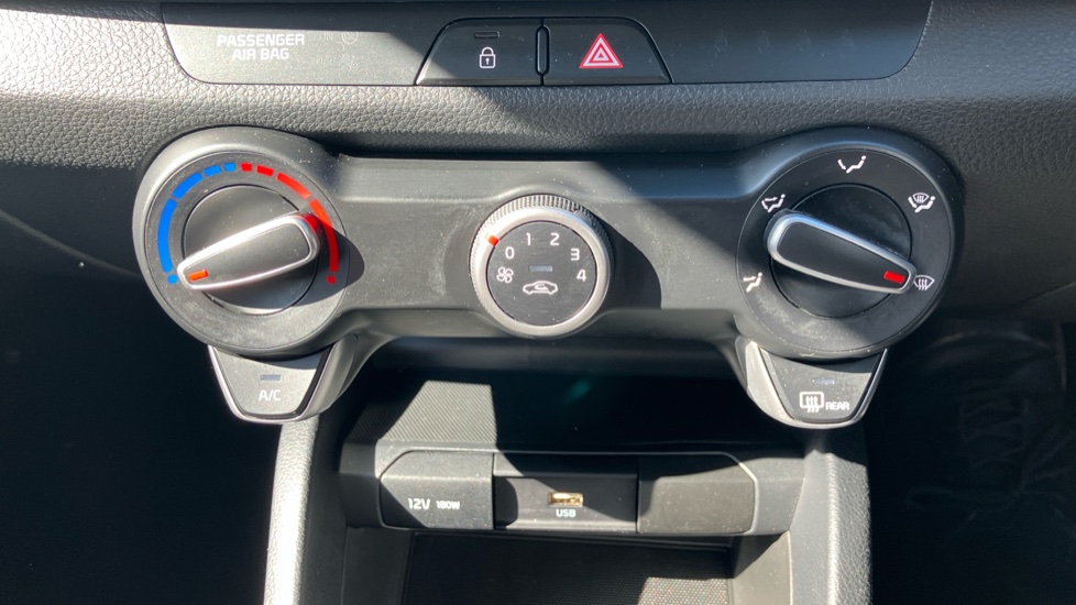 Kia Stonic 1.0T GDi 99 2 5dr Petrol Estate - Image 26