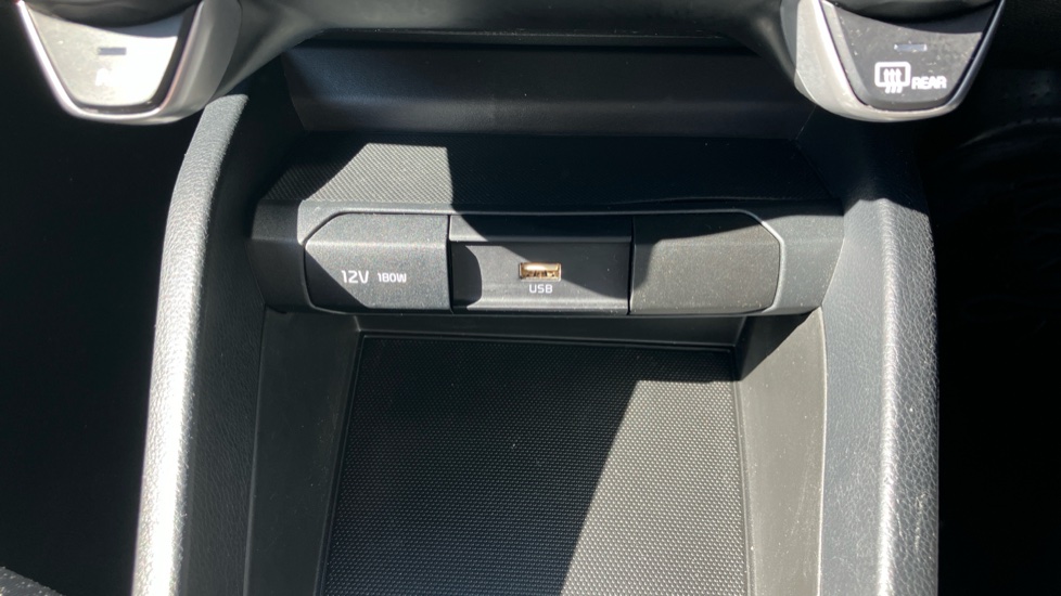 Kia Stonic 1.0T GDi 99 2 5dr Petrol Estate - Image 27