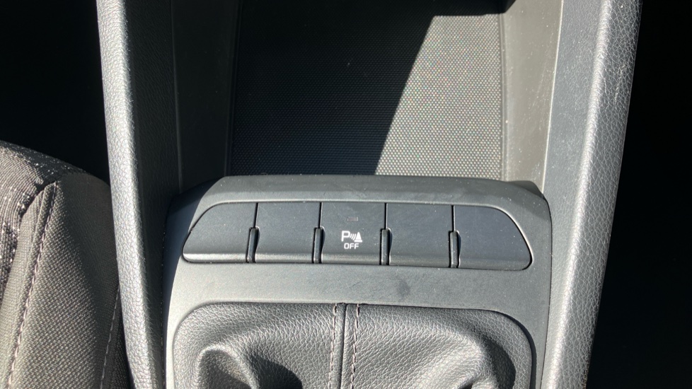 Kia Stonic 1.0T GDi 99 2 5dr Petrol Estate - Image 29