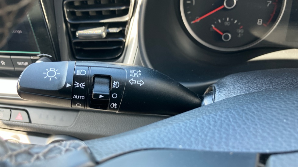 Kia Stonic 1.0T GDi 99 2 5dr Petrol Estate - Image 37