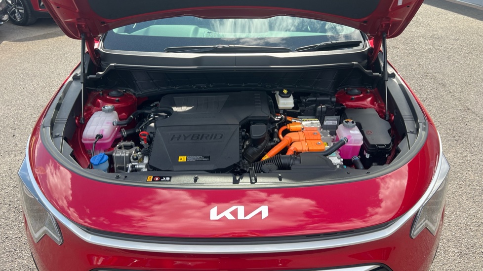 Kia Niro 1.6 GDi 127 Hybrid 2 Nav 5dr DCT Hybrid Estate - Image 8