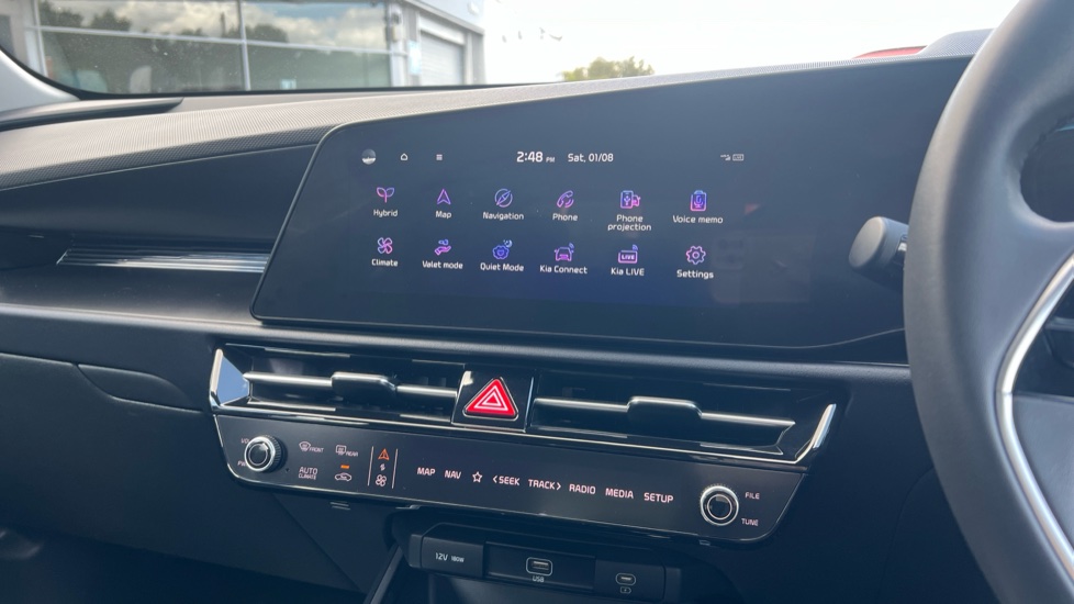 Kia Niro 1.6 GDi 127 Hybrid 2 Nav 5dr DCT Hybrid Estate - Image 12