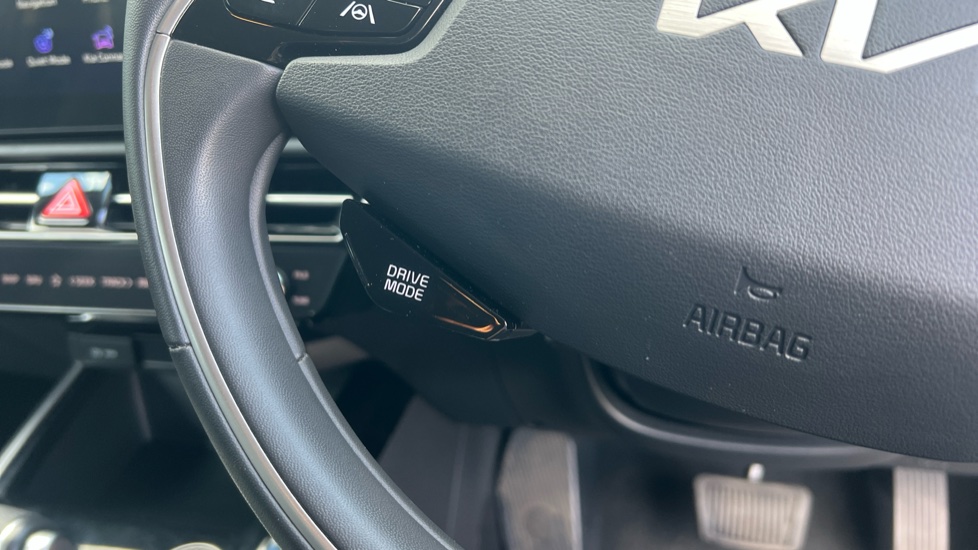 Kia Niro 1.6 GDi 127 Hybrid 2 Nav 5dr DCT Hybrid Estate - Image 32