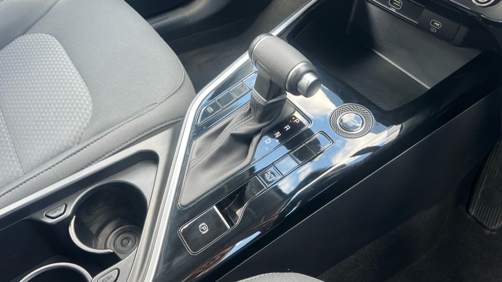 Kia Niro 1.6 GDi 127 Hybrid 2 Nav 5dr DCT Hybrid Estate - Image 39