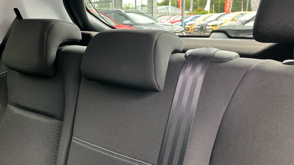 Peugeot 208 1.2 PureTech 82 Allure 5dr Petrol Hatchback - Image 15