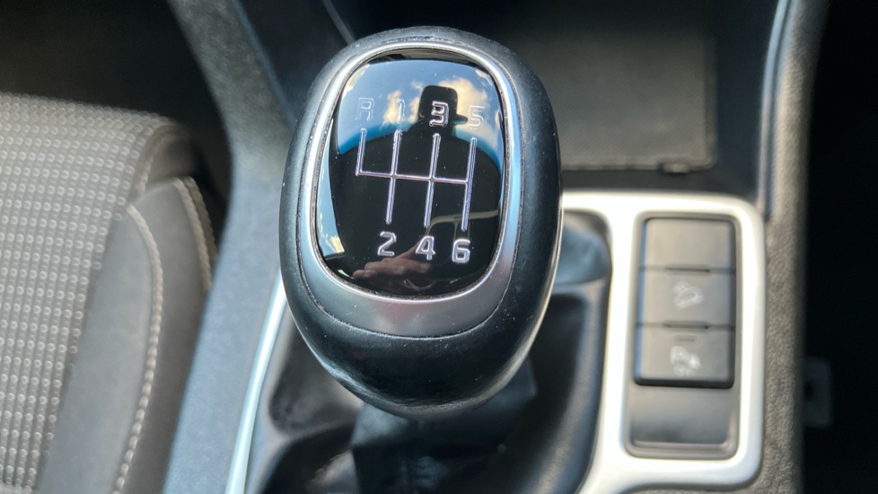 Kia Sportage 1.6 CRDi 48V ISG 2 5dr Diesel Estate - Image 39