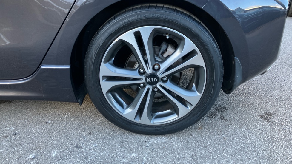 Kia Ceed 1.0T GDi ISG GT-Line 5dr Petrol Hatchback - Image 43