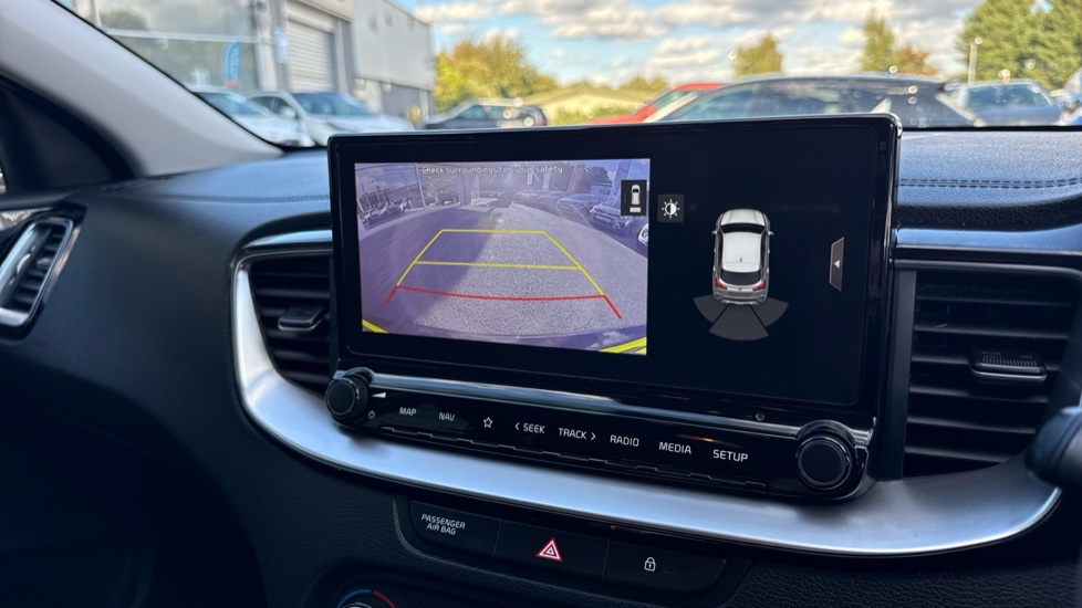 Kia Xceed 1.6 CRDi ISG 3 5dr Diesel Hatchback - Image 21