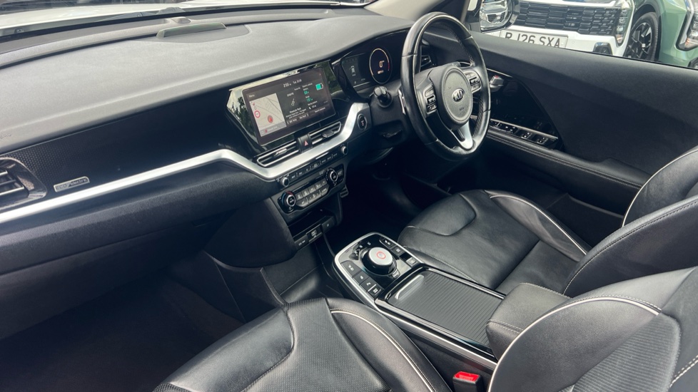 Kia E-Niro 150kW 4+ 64kWh 5dr Auto Electric Estate - Image 9