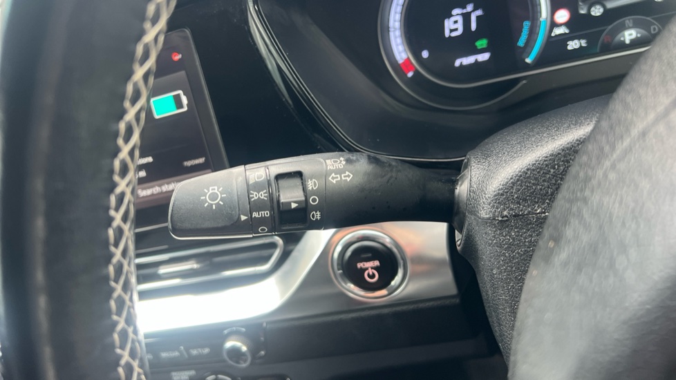 Kia E-Niro 150kW 4+ 64kWh 5dr Auto Electric Estate - Image 31