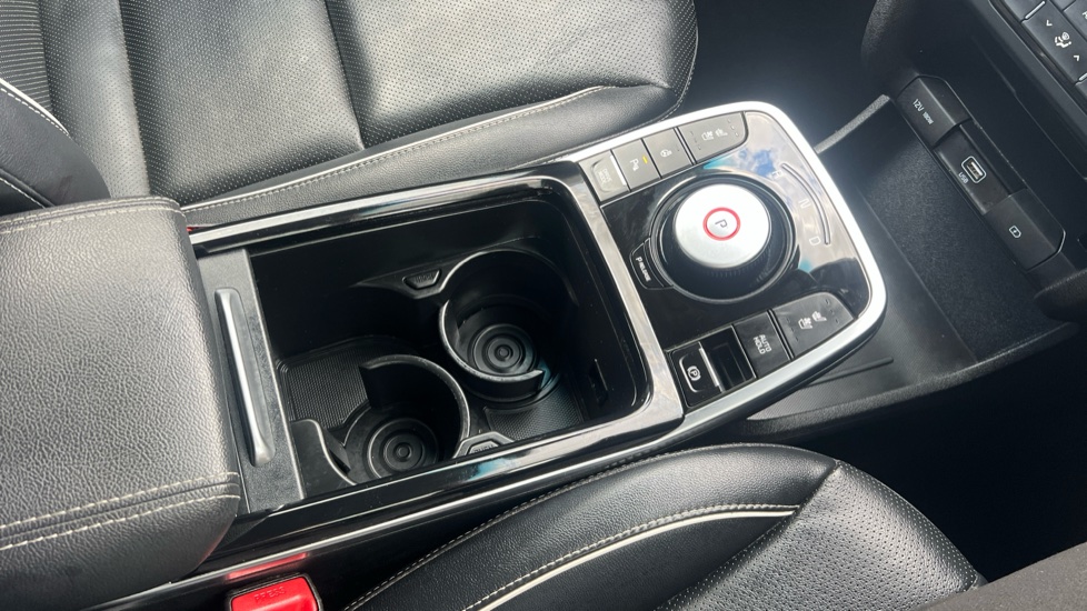 Kia E-Niro 150kW 4+ 64kWh 5dr Auto Electric Estate - Image 42