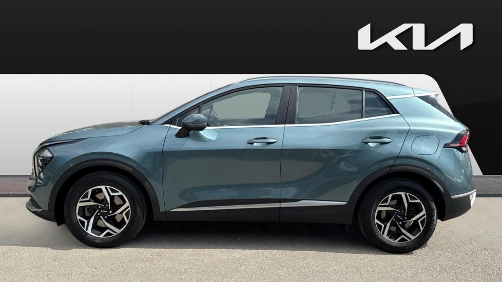 Kia Sportage 1.6T GDi 157 48V ISG 2 5dr Petrol Estate - Image 5