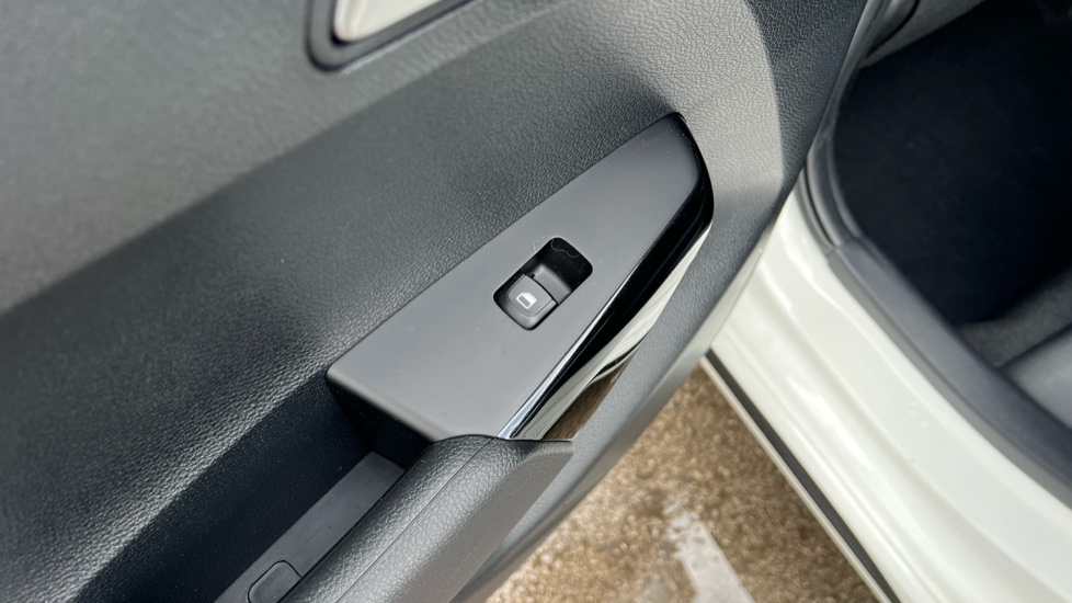Kia Picanto 1.0 67 GT-Line 5dr Auto Petrol Hatchback - Image 22